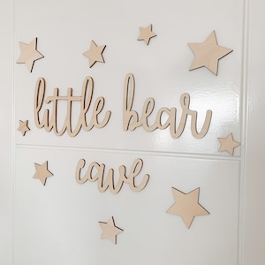 Petit signe de grotte d’ours, signe de porte de signe de mur d’enfants, mots en bois pour des murs, citations pour la chambre d’enfants, décor de chambre d’enfants, art de mur de pépinière