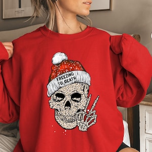 Chrıstmas Freezing To Death Sweatshırt, Leopard Skull Shırt, Winter Clothıng,Christmas Shırt, Merry Christmas Tshırt, Retro Christmas Shırt