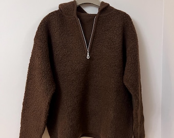 Pull à capuche bouclé en pure laine Marron Épais Détendu M/L P2P 61 cm 24 po. Len 65 cm 25,6 po.