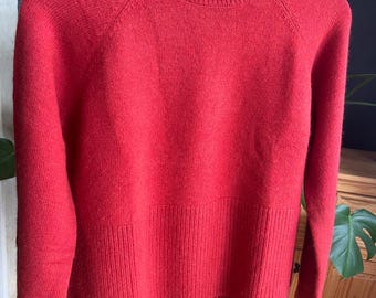 100% Cashmere Pullover – Red, Crew Neck, Size M, Skin friendly