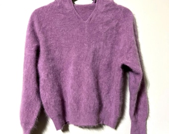 100% Cashmere Hoodie | Brushed Yarn Knit | M (Bust 40.2”, Length 22”) | Soft Purple Lightweight Pullover Sweater