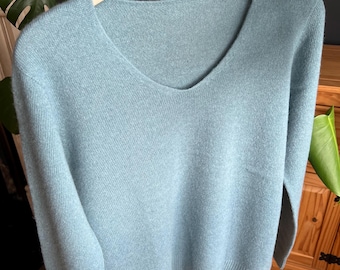 Pale Aqua Wool Pullover: Lightweight V-Neck Sweater, M/L