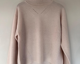 Pure Cashmere Pale Pink Turtleneck Sweater Pullover - Ribbed Luxury Knit, Size M/L (P2P 21")