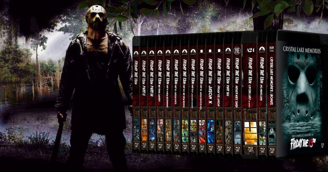 OFFICIAL FRIDAY THE 13TH: JASON X GRAPHICS LEATHER BOOK CASE FOR