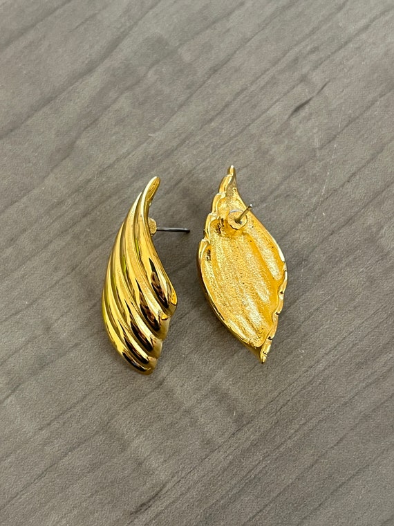 Vintage Gold Twisted Feather Wing Earrings, 1980's