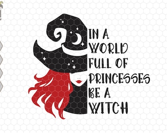 Peut inclure: Un design graphique représentant un chapeau de sorcière noir avec un croissant de lune et des étoiles blancs, des cheveux rouges et des lèvres rouges. Le texte indique : IN A WORLD FULL OF PRINCESSES BE A WITCH. Le tout sur un fond blanc à motifs hexagonaux gris.
