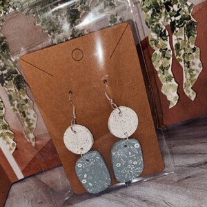Cloudy blueish gray, dangle, boho, white floral, speckle earrings