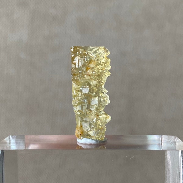 Heliodor (Golden Beryl) with Nice Etchings - 10 carats from Volodarsk, Ukraine