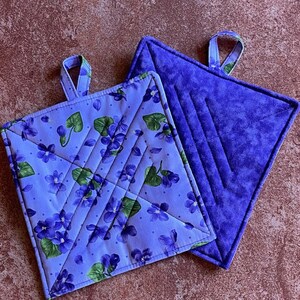 Pot Holders (Small) ~ Purple Flowers #1 on Lavender (Purple)