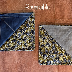 Tortilla Warmer/Bread Basket Liner - Blueberries (Navy or Gray)