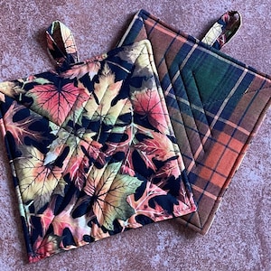 Pot Holders (Small) ~ Autumn/Fall Leaves (Orange/Green Plaid)