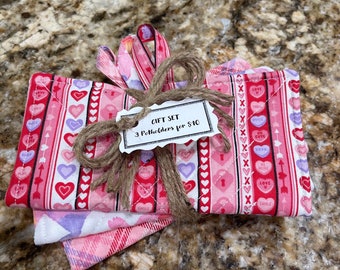 Gift Set ~ Valentine’s Day Pot Holders #2 (Set of 3)