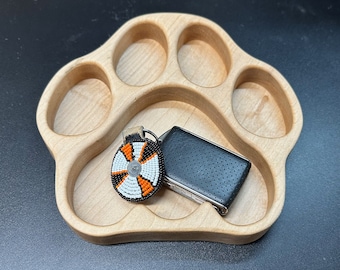 Vassoio a forma di zampa in legno fatto a mano: ciliegio o acero, regalo perfetto per gli amanti degli animali.