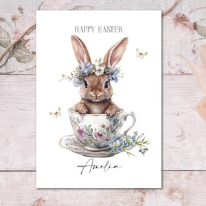 Gepersonaliseerde paaskaart en envelop met rustieke wilde bloemen in een theekopje: maat kiezen