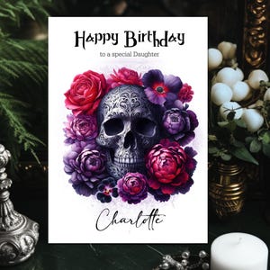 Cartão de aniversário personalizado com caveira floral rosa gótica brilhante - Escolha o tamanho