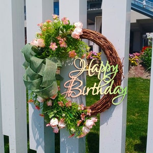 Ghirlanda di buon compleanno per porta d&#39;ingresso all&#39;aperto / Ghirlande per porta d&#39;ingresso / Ghirlande con fiocchi / Ghirlanda di tela con iniziale / Ghirlanda per tutto l&#39;anno