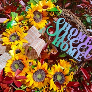 Sunflower Home Sweet Home Wreath, Farmhouse Wreath, Custom Wreath, Straw Decor, Summer Wreath, Fall Wreath, Housewarming Gift