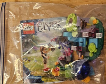 Lego Elves #41171 Emily Jones and the Baby Wind Dragon.  ITEM #1884