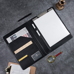 Portafolio A4 personalizado de piel sintética negra para hombre, bloc de notas de piel con nombre y logotipo grabados y portapapeles, organizador, regalo para el Día del Padre.