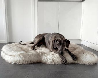 Orthopedic Faux Fur Dog Bed, Washable Waterproof Cover, Plush Calming Bed, White/Brown Tips