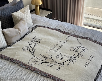 Personalized Couple Blanket, Custom Names & Wedding Date Blanket, Anniversary Gift for Couple, Wedding Gift, Romantic Woven Throw Blanket