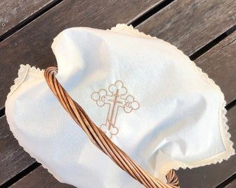 Grande telo ricamato all'uncinetto naturale color crema con croce ortodossa / copertura per cestino pasquale, regalo di Pasqua, prosfora per la comunione, altare cristiano greco