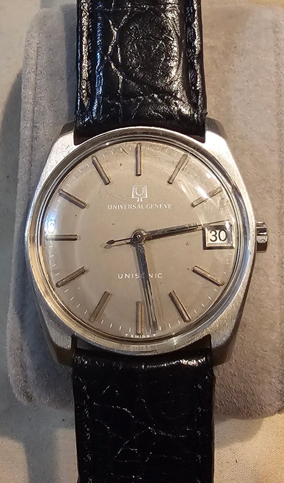 Montre Vintage Universal Genève Unisonic 1968 - Suisse, Boîtier Acier 32mm, Quartz