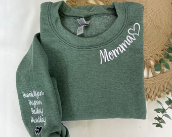 Momma Sweatshirt with Kid Name on Sleeve, Custom Embroider Momma Sweatshirt, Personalized Gift for Momma, New Momma Sweater Birthday Gift