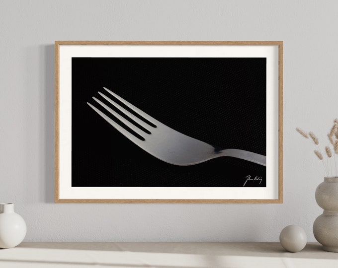 Fork, fine minimalistic black and white art • Gift idea for all occasions • Kitchen and dining room wall art • Home and office decoration