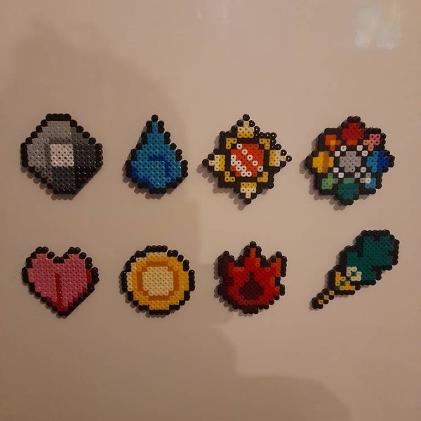 Badges de kanto aimantés / pokemon / décoration / perles hama / perles à repasser