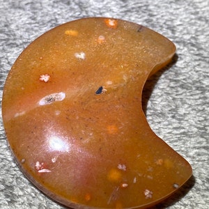 Carnelian Agate Moon Carving