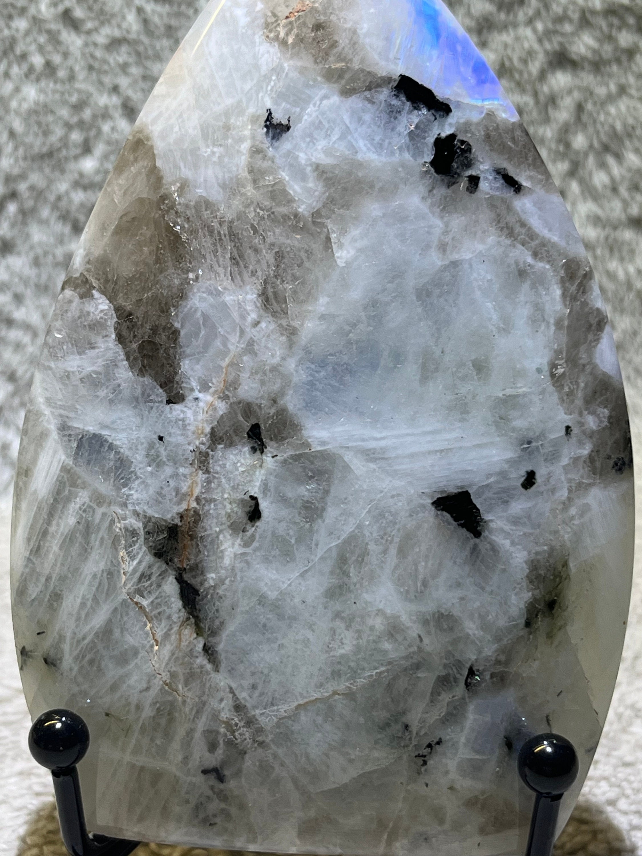 レインボームーンストーン ティアドロップ - スタンド付属 - Etsy 日本