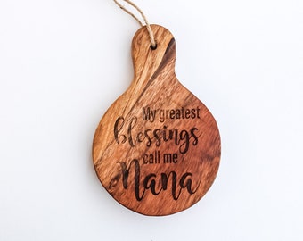 Laser Engraved Gift For Nana Small Cutting Board - Mother's Day Gift For Her, Charcuterie Board, Farmhouse Kitchen Decor, Gift For Grandma