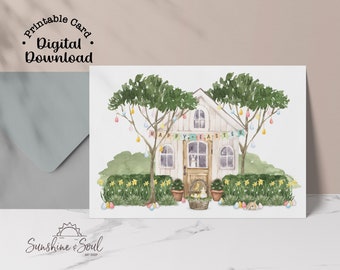 Pode incluir: Uma ilustração em aquarela de uma casa branca com uma faixa que diz "Feliz Páscoa". A casa é cercada por árvores verdes e arbustos com flores amarelas. Há ovos de Páscoa coloridos espalhados pelo chão.