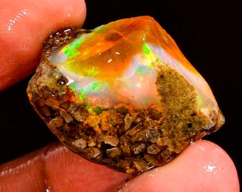 Natural Ethiopian Opal Rough Stone, Dry Ethiopian Opal Raw Crystal, 27X21X17 mm 36 Carat Opal Gemstone Welo Fire Opal For Making Jewelry