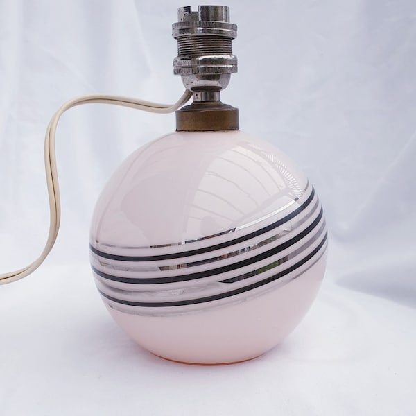 Pied de lampe ancienne Art Deco boule rose verre