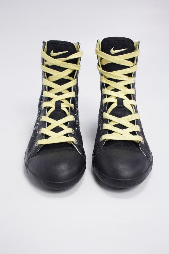 nike vintage floral trainers