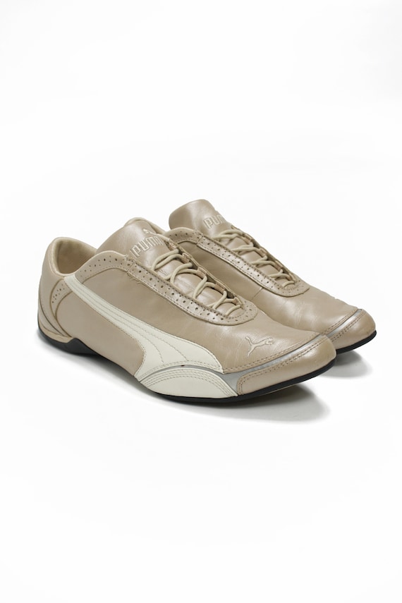 Puma 2000s Vintage Driving Leather Japanese Style Sneaker Puma 2000s Vintage Driving Leather Japanese Style Sneaker