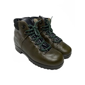 Dachstein 80s Vintage Austrian Mountaineering Hiking Heavy Duty Leather Alpine Boots Shoes