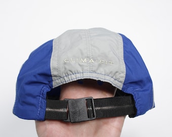 Nike 2000s Vintage Clima-fit 3M Reflective Soft Peak Running