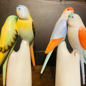 Vintage MCM 1970s Budgie Parrots with Blue / Orange or Blue / Green Feathers Porcelain Figurine Mid-Century Hungarian Bird Pottery Hollohaza