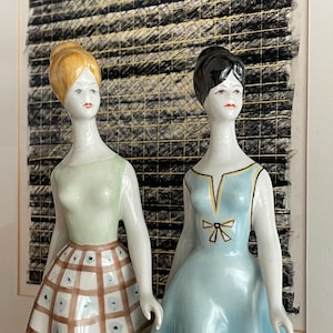 Vintage Hollohaza Fashion Mannequins Catwalk Porcelain Hand Painted Walking Girl Retro Figurine 1960 60s Design of Aurel KALDOR