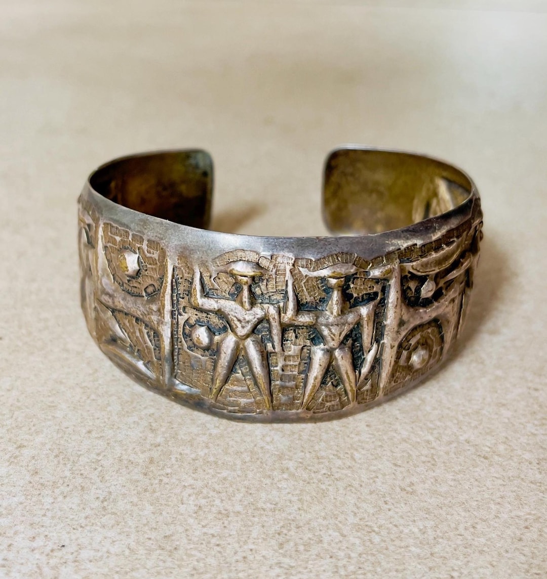 Vintage Brutalist Metal Bracelet – Modern Jewelry With Abstract