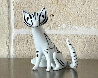 Cat Figurine Modern Vintage Black White Art Deco Sculpture Minimalist Style Ceramic Kitty Hand Painted Cat Lover Gift For Cat Mom
