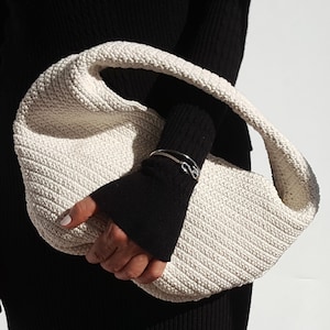 MOTIF au crochet, modèle de sac hobo en coton Selena, sac à bandoulière lune, sac à main rond au crochet, sac oeuf tissé, sac à main femme bricolage, cadeau pour elle