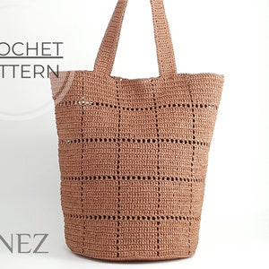 MODELLO All'uncinetto, Modello di borsa a secchiello in rafia, Borsa a tracolla, Borsa a base rotonda facile, Tutorial per borse da mercato Boho-chic in paglia fai-da-te, Tote Boho-chic