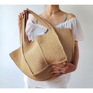 Virkmönster & video: Stor Ivy Raffia-strandväska, Sommarväska i strå med axelrem, Enkel DIY-handledning för weekendväska