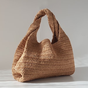 MOTIF au crochet, modèle de sac hobo Alice avec anses torsadées, sac à bandoulière en raphia, tutoriel de sac à main facile, sac à main d'été en paille tressée, cadeau pour elle