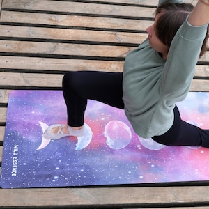 Moon Phases-yogamat, paarse kosmos, natuurlijk rubber