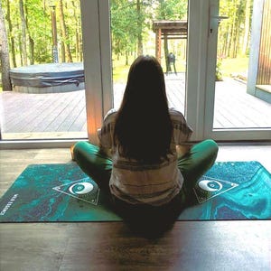 Groenmarmeren yogamat, heilige geometrie, natuurlijk rubber, microvezel